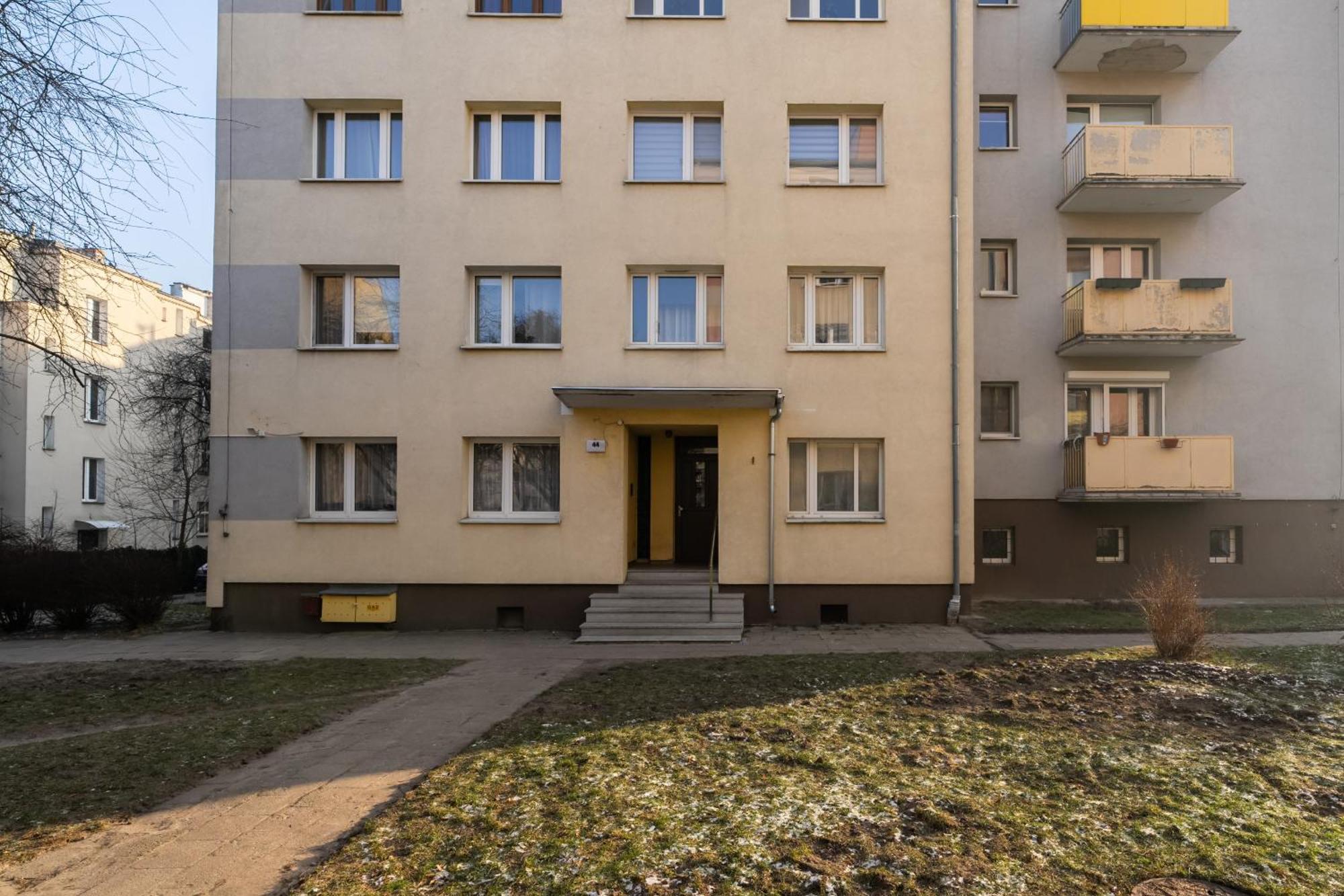 Comfortable Two-bedroom By Renters Poznań